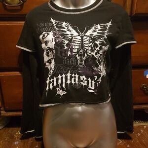 Edgy Black Fantasy Graphic Crop Top Soical Collison Size Small